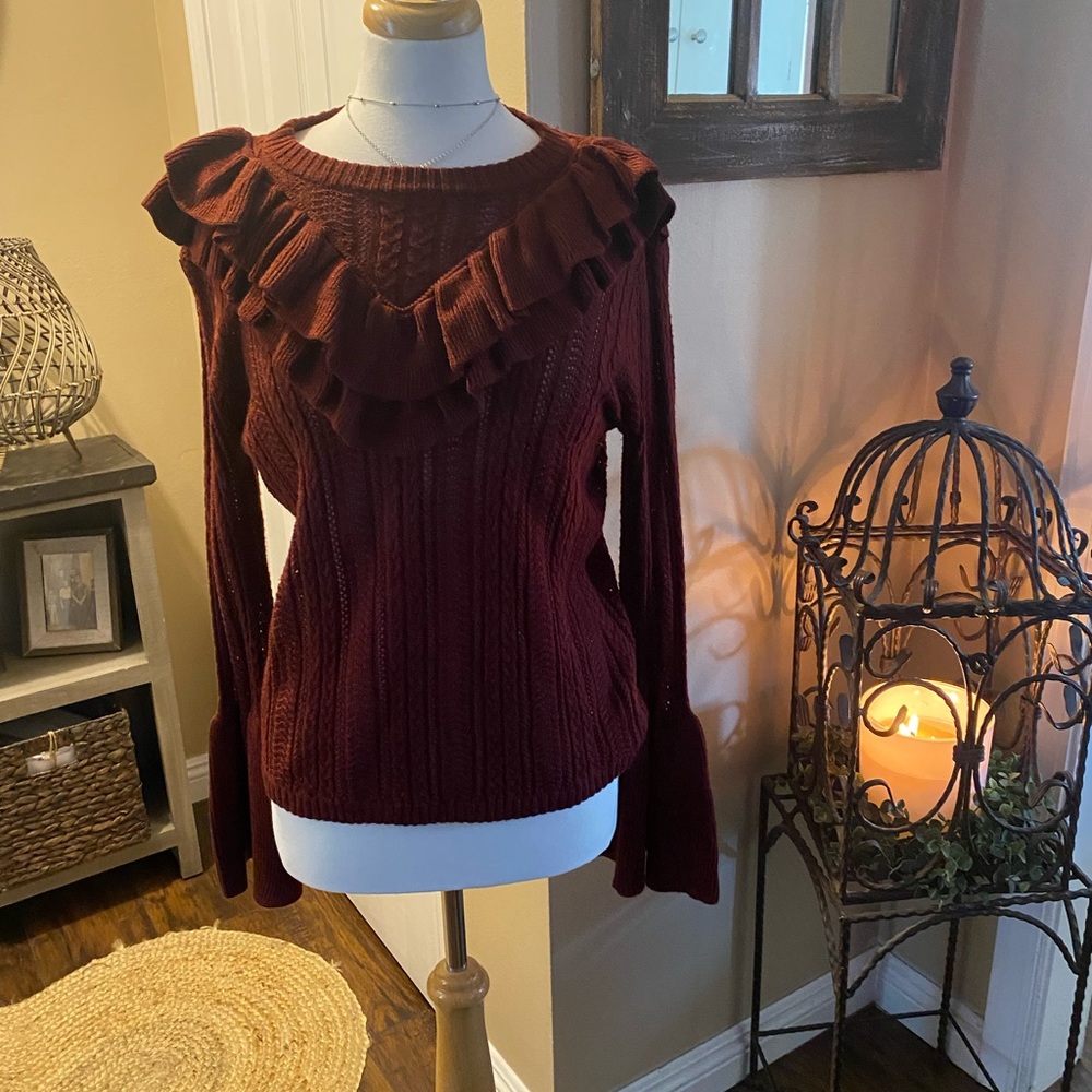 Cute long sleeve ruffle sweater